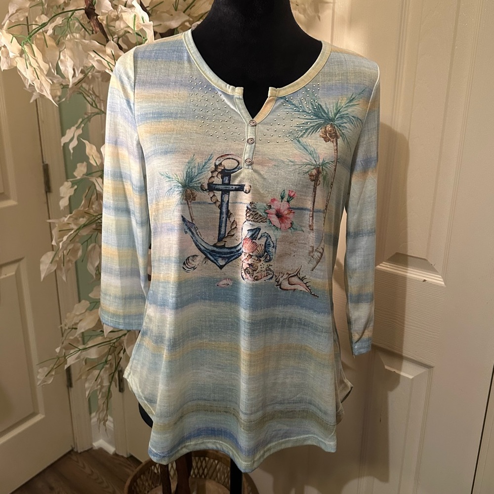 Coral Bay Ladies Petite Top Tropical Design Size PM